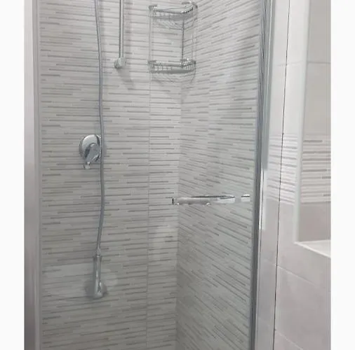 Alojamento de Acomodação e Pequeno-almoço Raggio Di Sole *